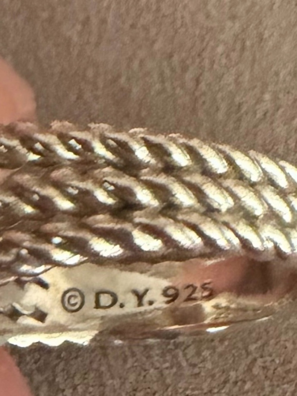 D&Y Sterling Cable Ring with Light Green Cushion Gem and Pavé Accents sz7 - Picture 3 of 3